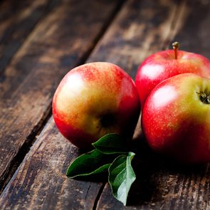 apples