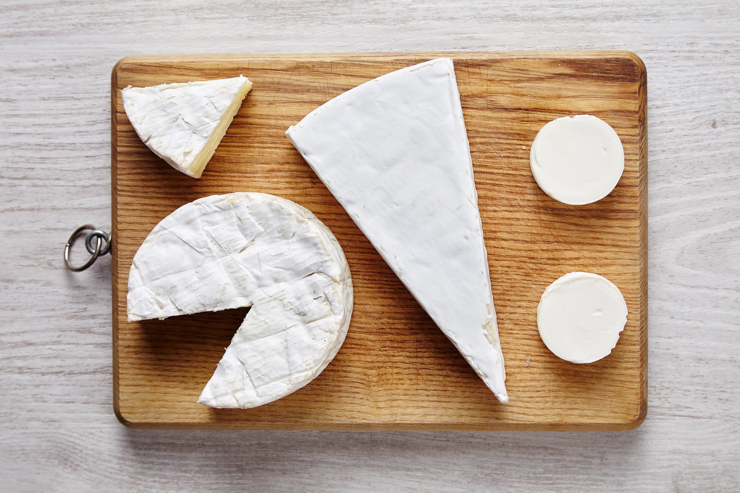 Avangard white soft cheeses