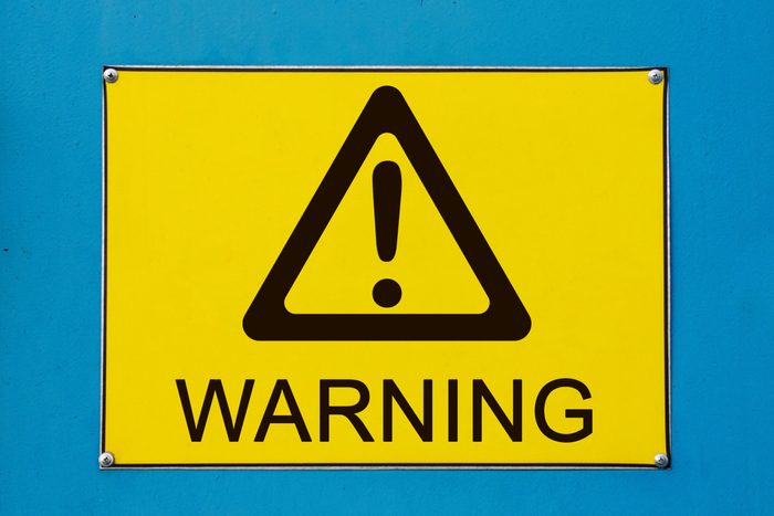20 Stupid Warning Labels That Will Make You Feel Like a Genius