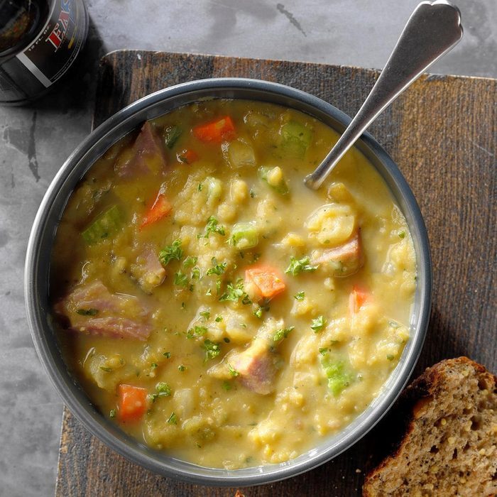 English Pub Split Pea Soup 