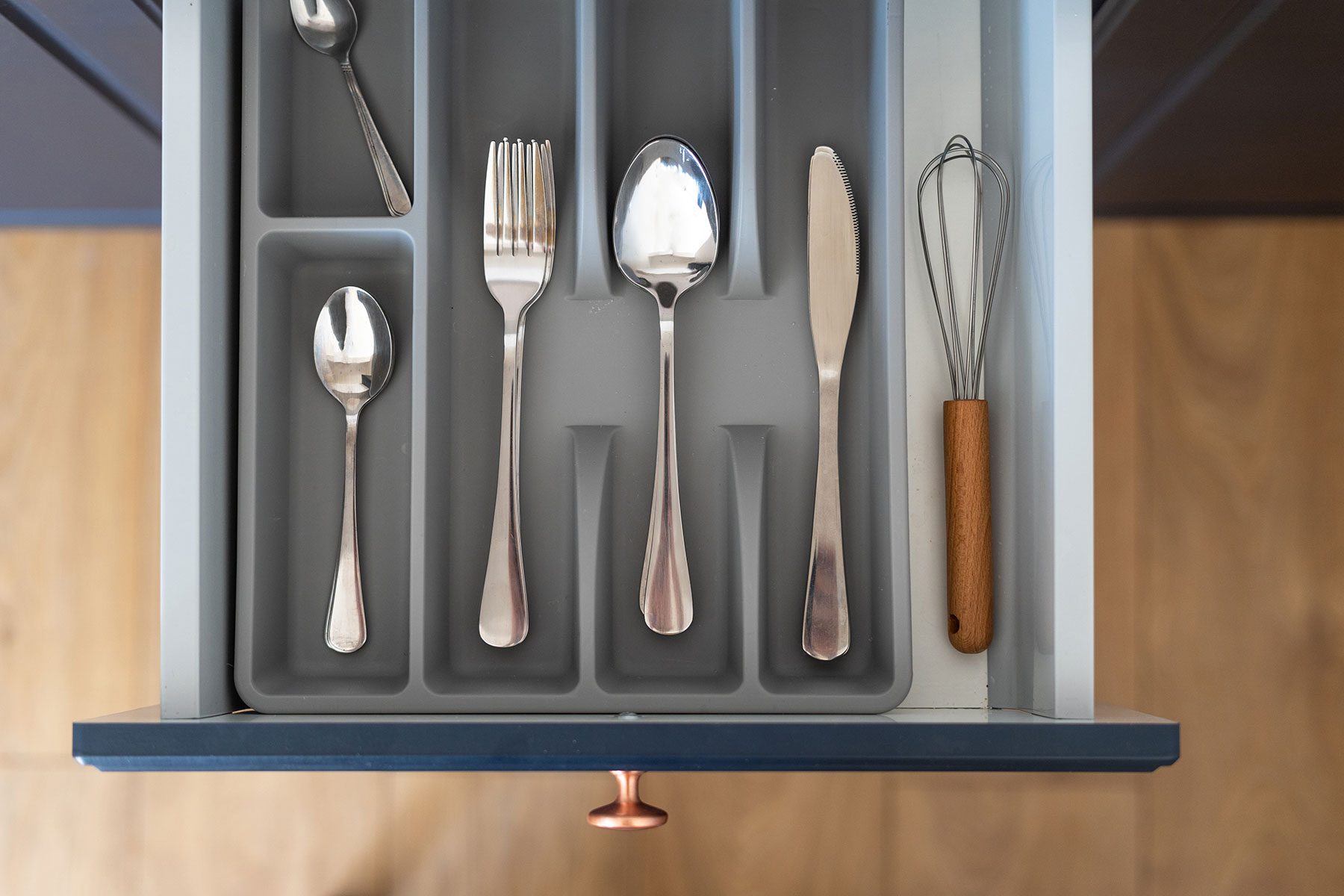 silverware tray