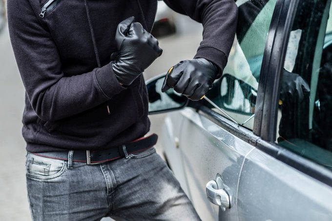 These 5 Things Make Your Car More Likely to Be Stolen