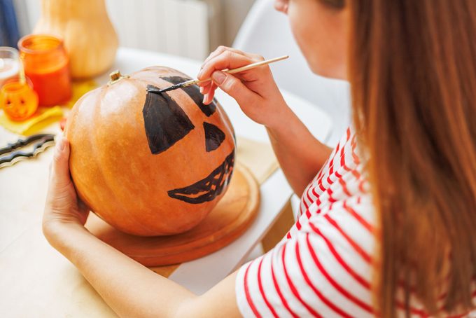The Surprising Reason You Shouldn’t Paint Pumpkins on Halloween