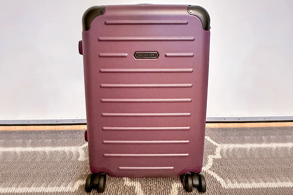 Solgaard Carry On Closet