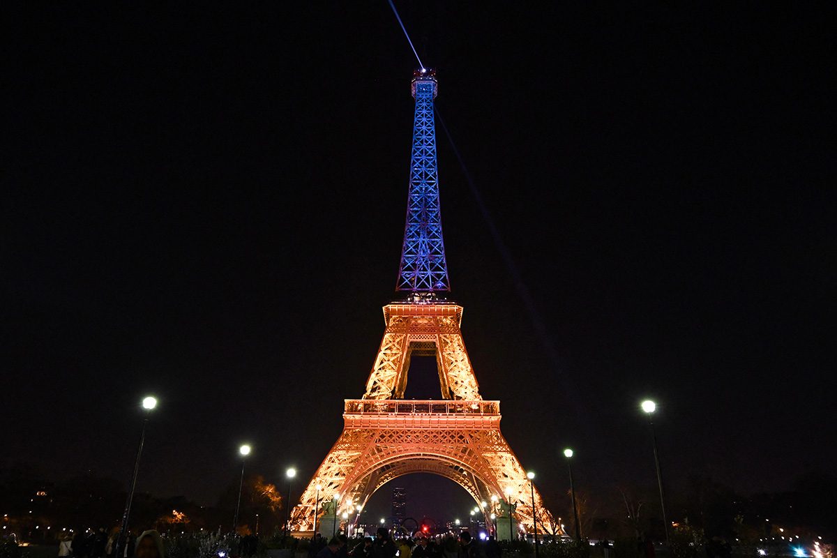 Why It's Illegal To Take Photos Of The Eiffel Tower At Night Gettyimages 2206480593