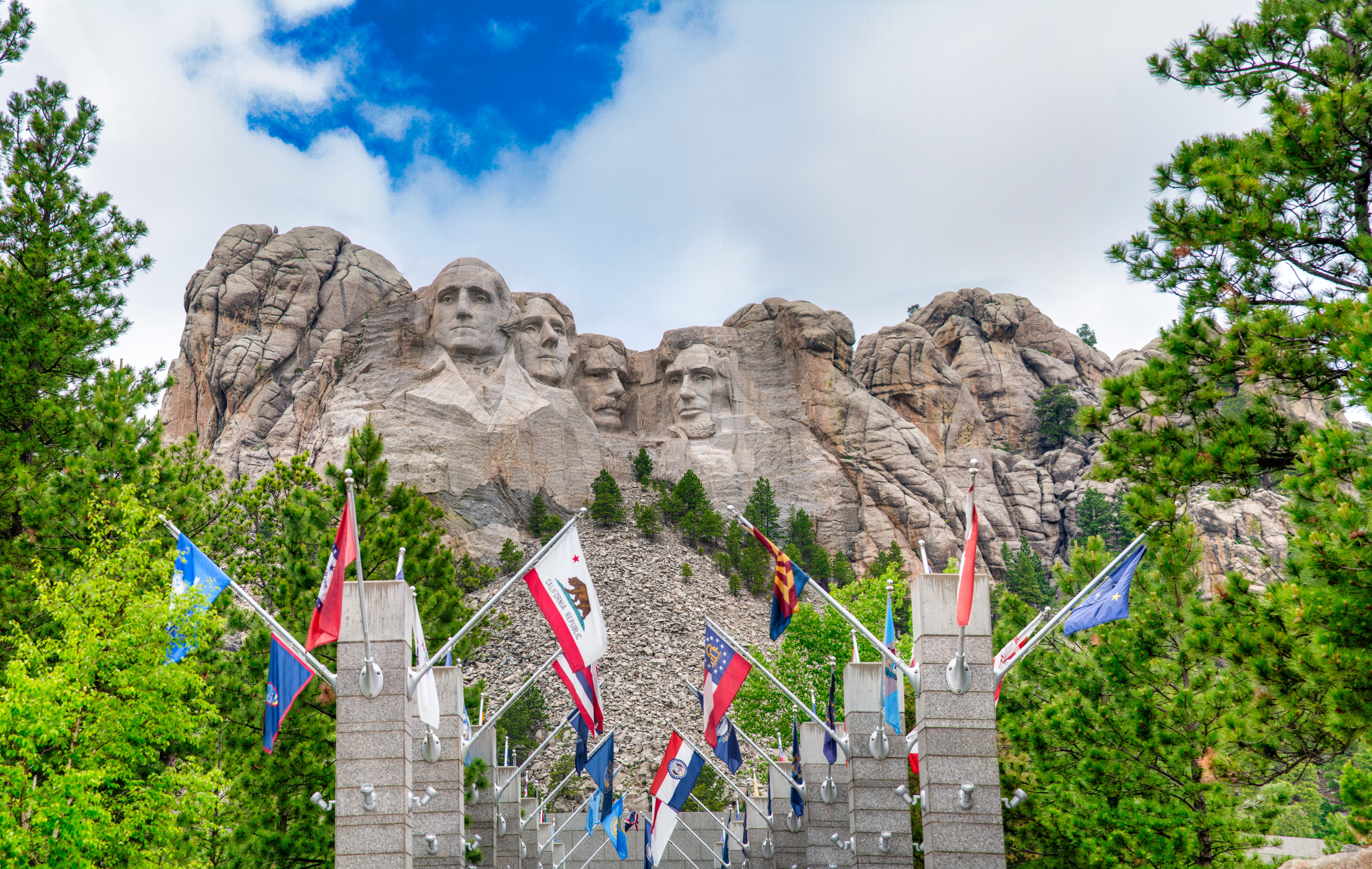 Mount Rushmore National Memorial, South Dakota. View on a sunny summer day